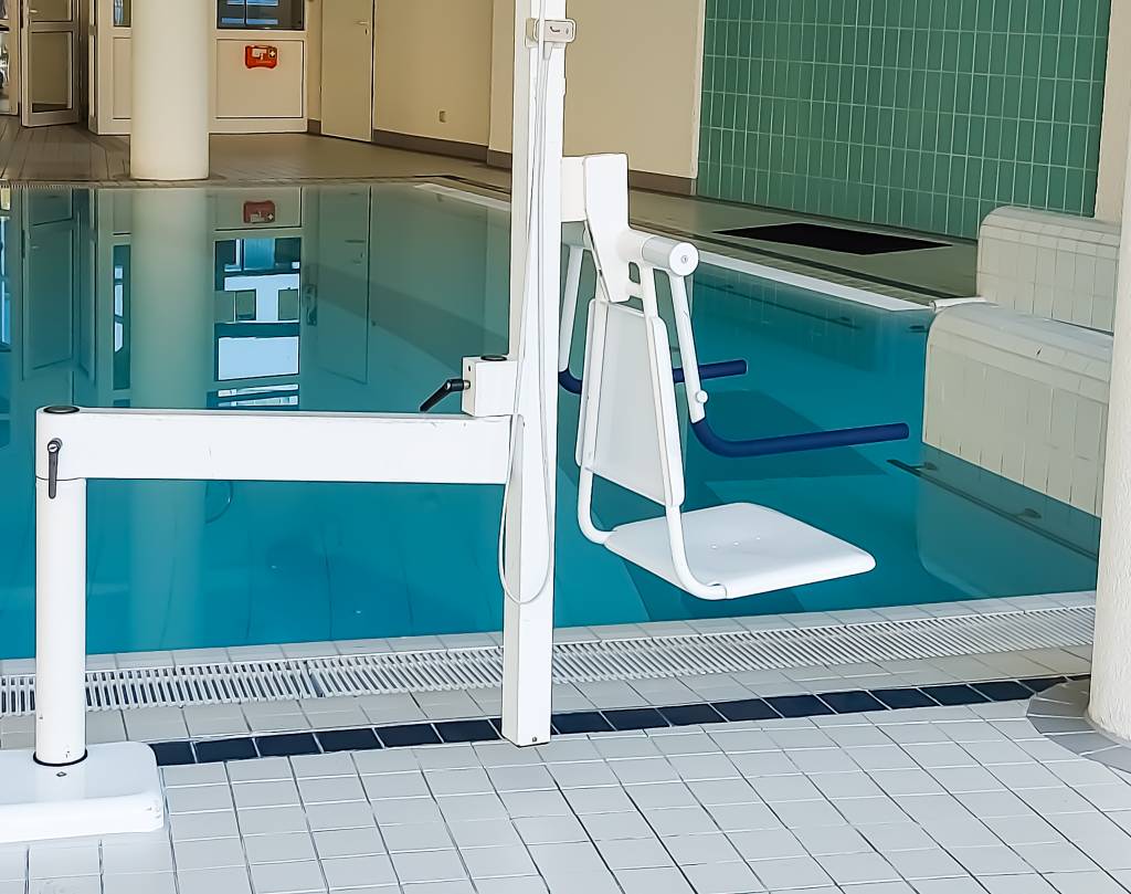 équipement piscine PMR