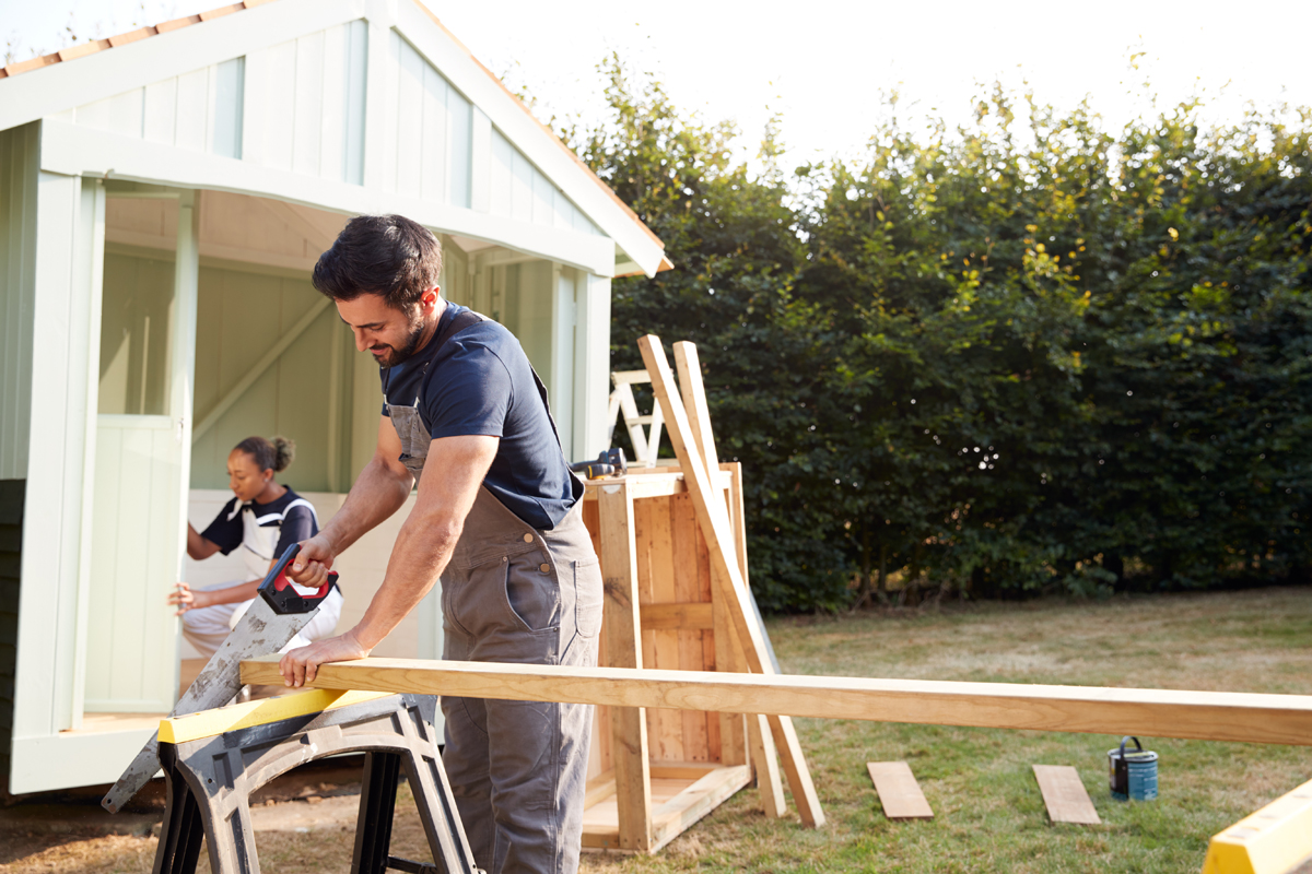 construire une pergola en bois soi-même